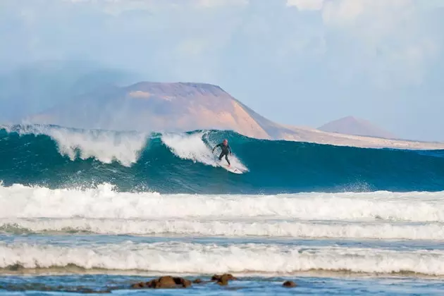 Surfing i Famara