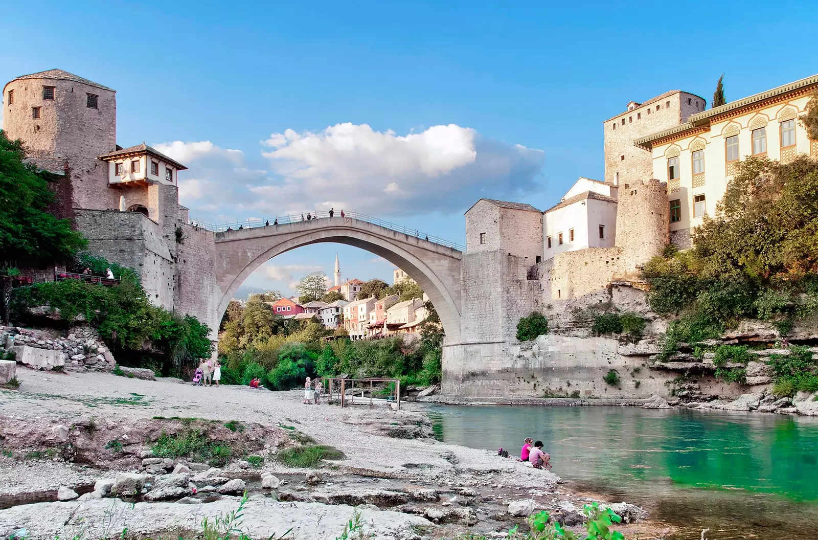 Herseqovina Mostar şərq kəndləri və Aralıq dənizi ətri olan üzüm bağları