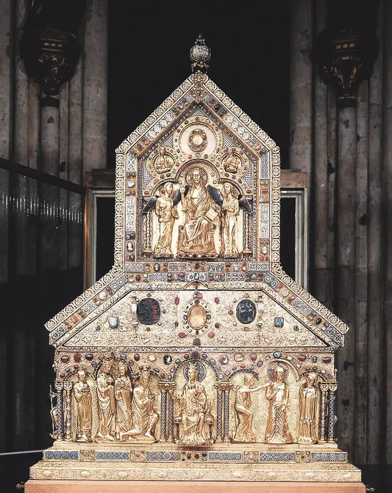 Questo reliquiario della cattedrale di Colonia contiene le spoglie di Melchor Gaspar e Baltasar