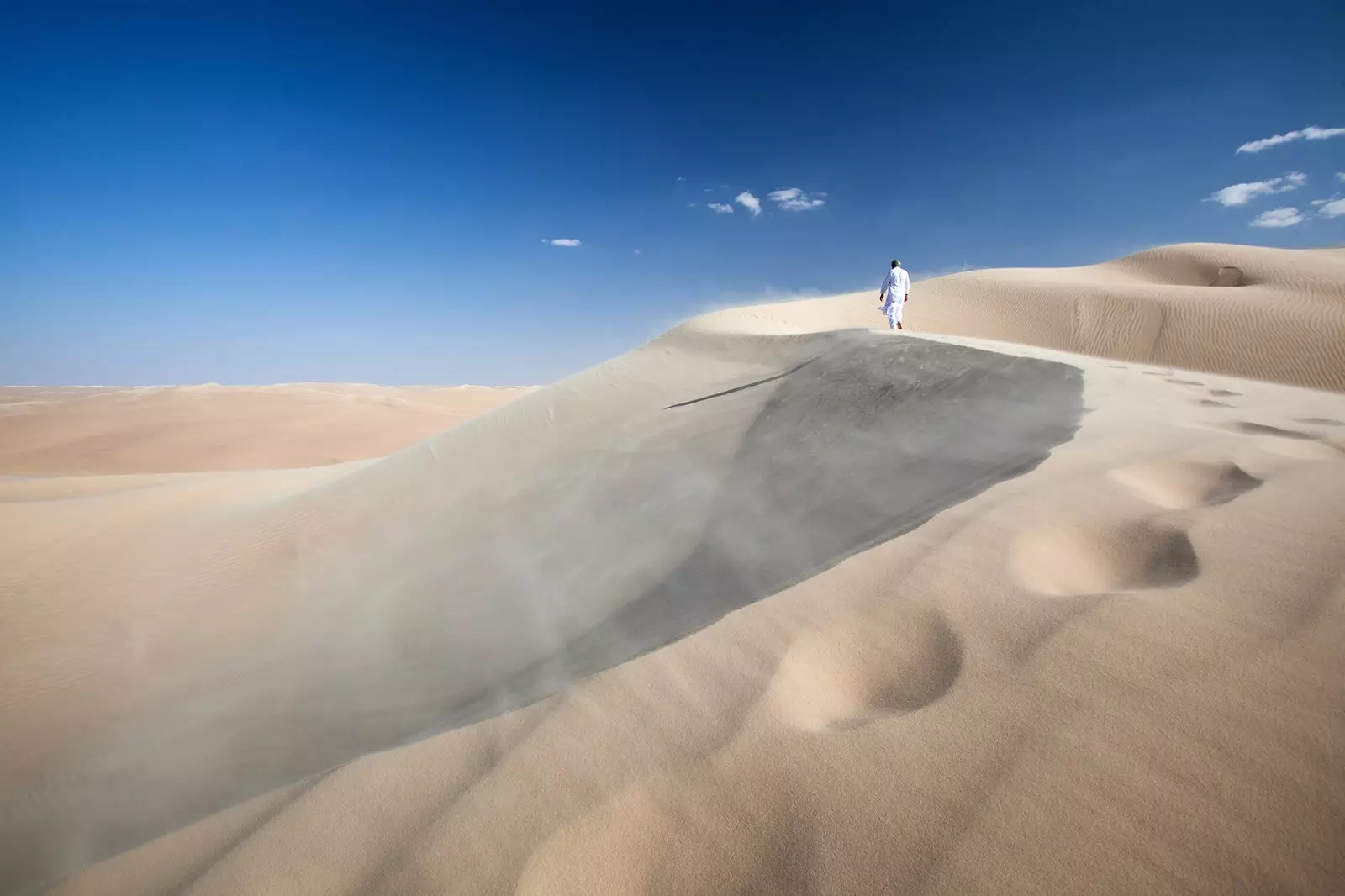 Siwa ósais dearmadta na hÉigipte ag geataí na Libia