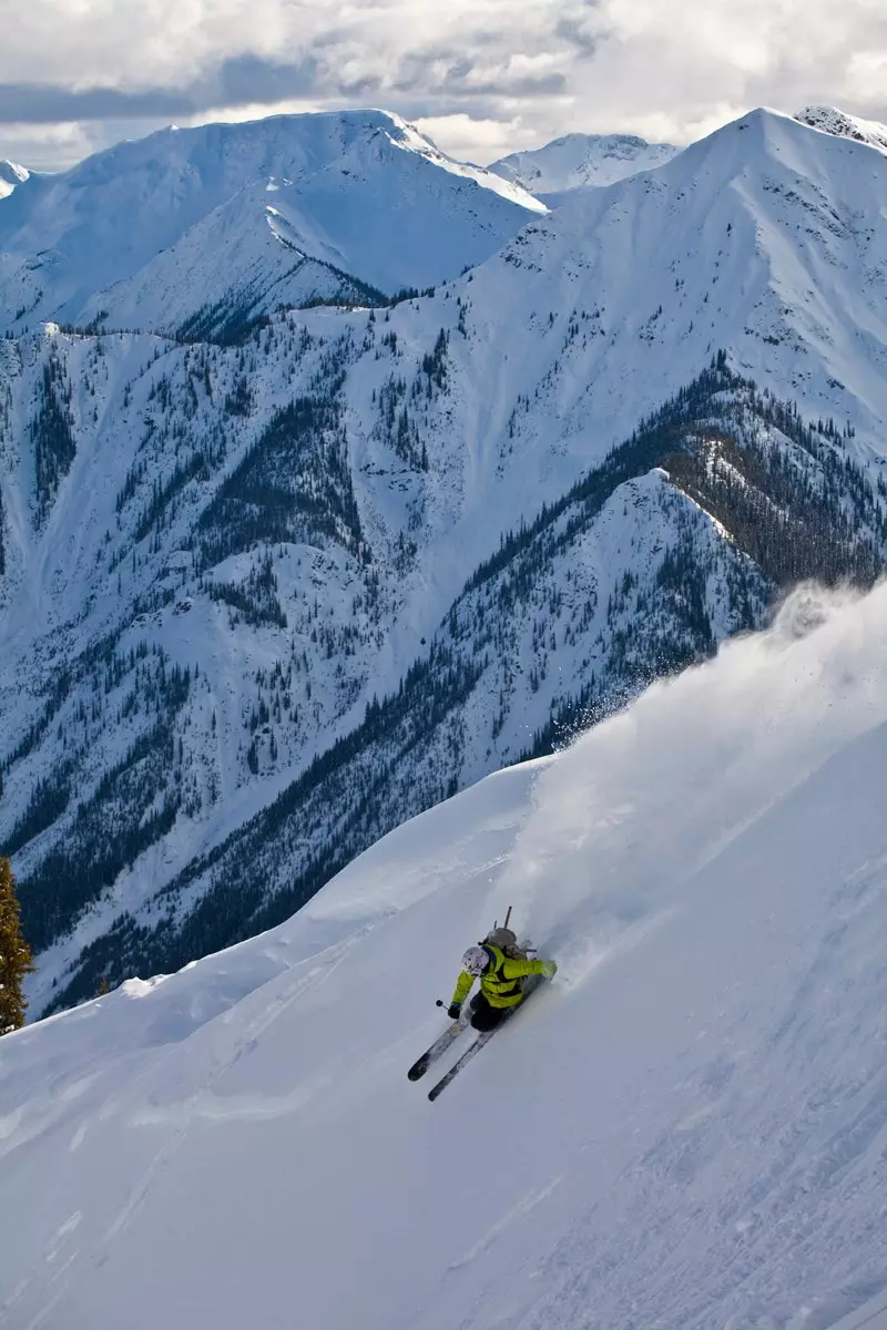 Entre la neu salvatge de Kicking Horse