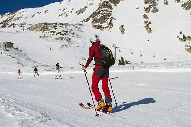 Iš naujo atraskite žiemiškiausią ir sportiškiausią Žironą su Vallter 2000