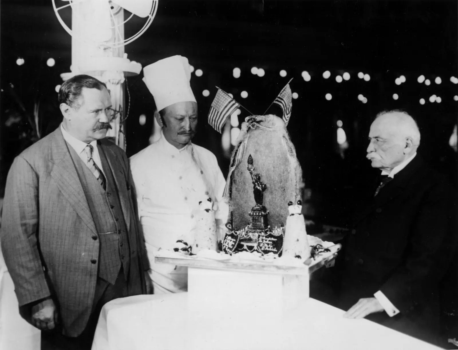 Auguste Escoffier şeflerin imparatoru ve 'Haute mutfağının' babalarından biri