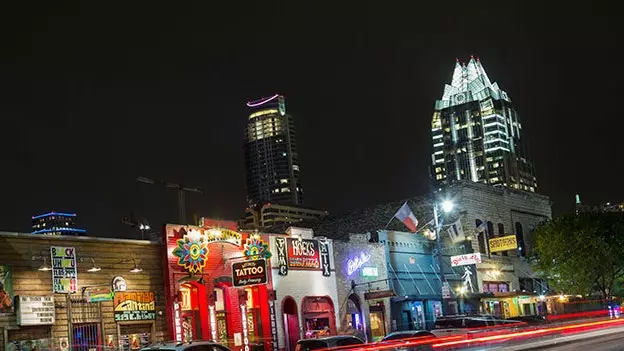 Austin Express Guide: Why You Should Visit Texas' Liberal Oasis