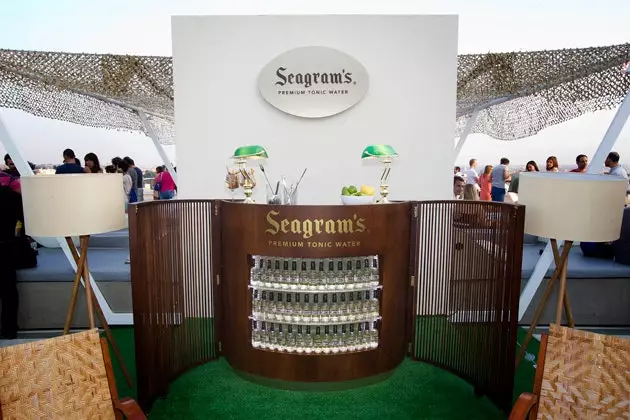 Бар Seagram