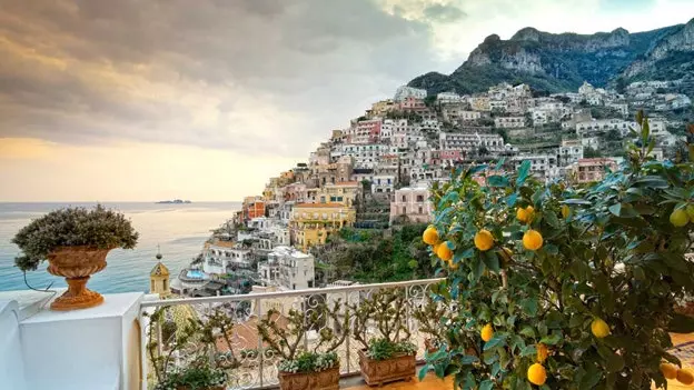 Amalfi piekrastes slepenās picas