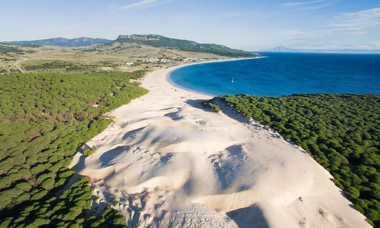 Guide fir Bolonia Plage ze benotzen an ze genéissen