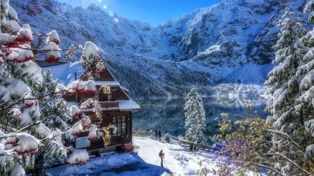 Polşa, payızda da sevəcəyiniz sehrli qış kollajı