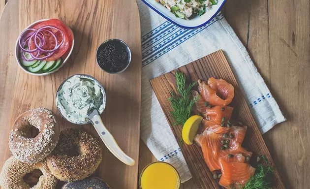 Les bagels aux graines noires sont le fer de lance d'une nouvelle vague de restauration rapide saine