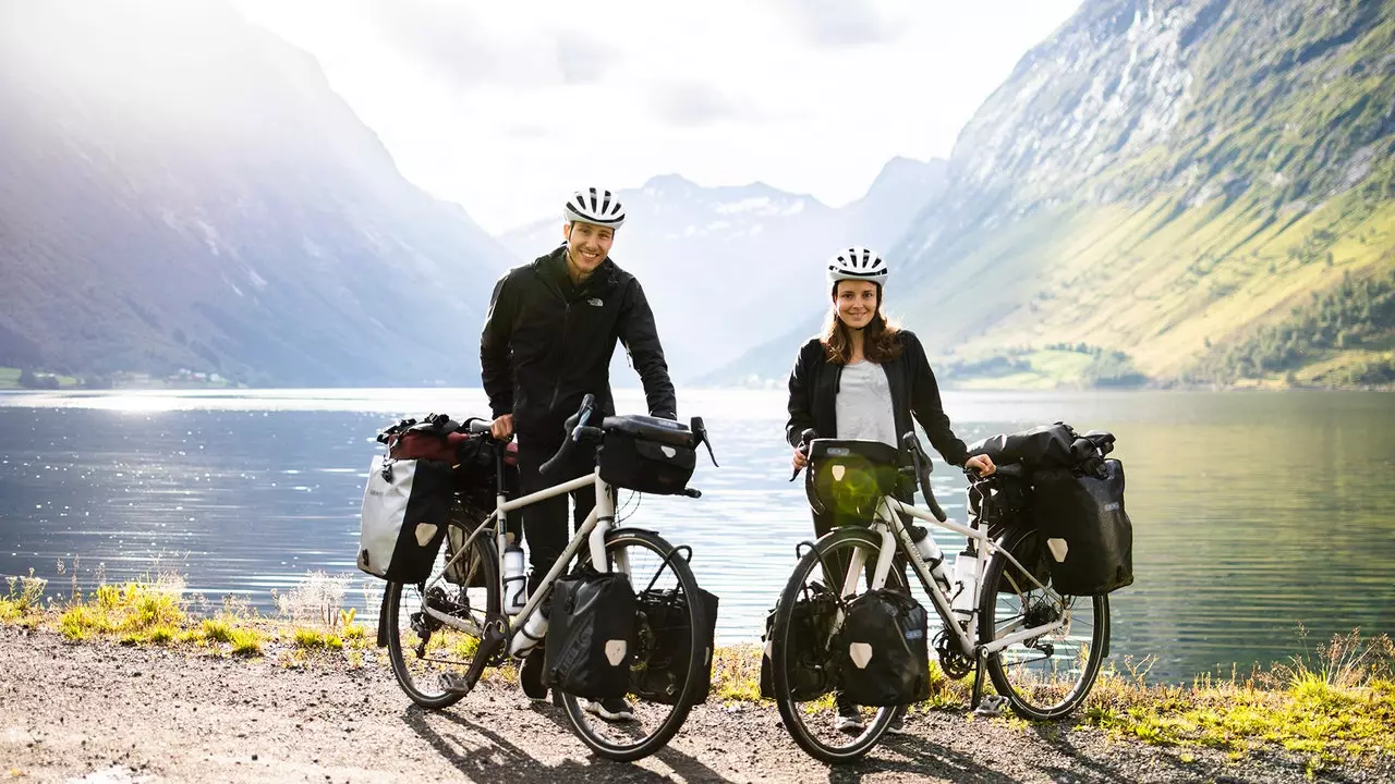 Das Paar, das Sie davon überzeugen wird, dass Ihre nächste Reise mit dem Fahrrad ist