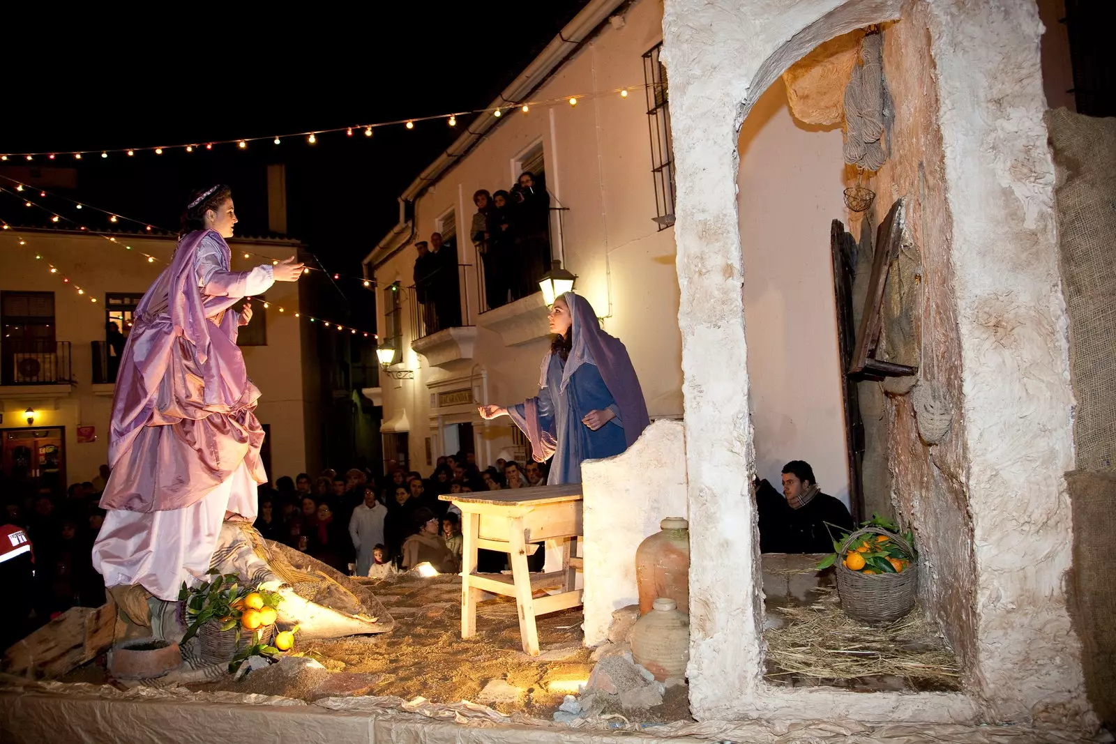 Hundreårsparade i Higuera de la Sierra