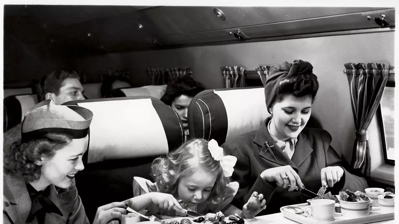 Airplane food turns 100