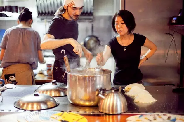 Matlagning Okomomiyaki