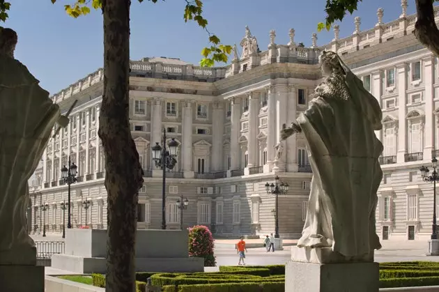 Plaza de Oriente