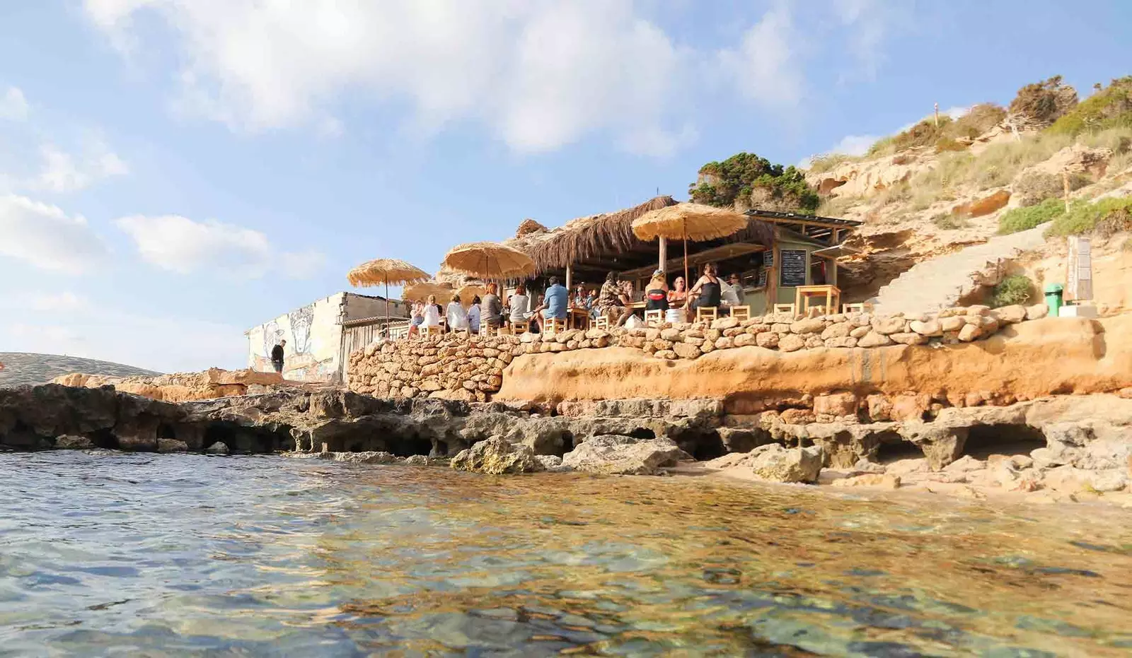 Cala Escondida Beach Bar