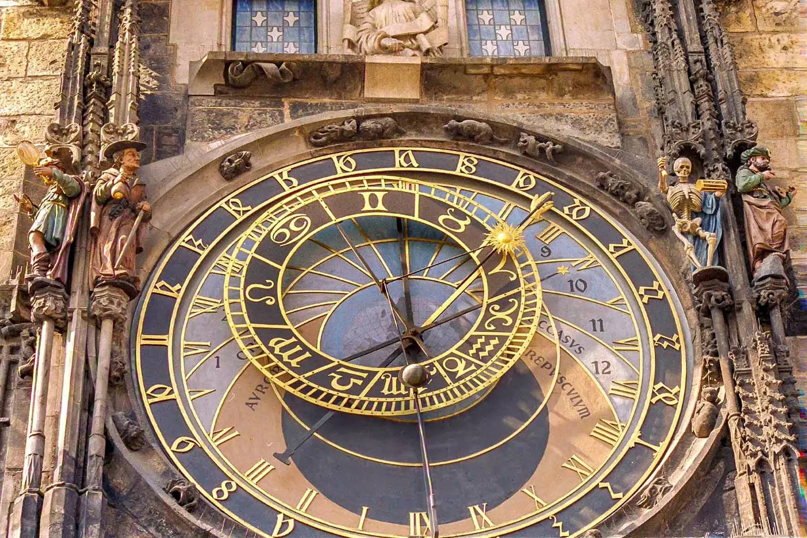 prague astronomical clock