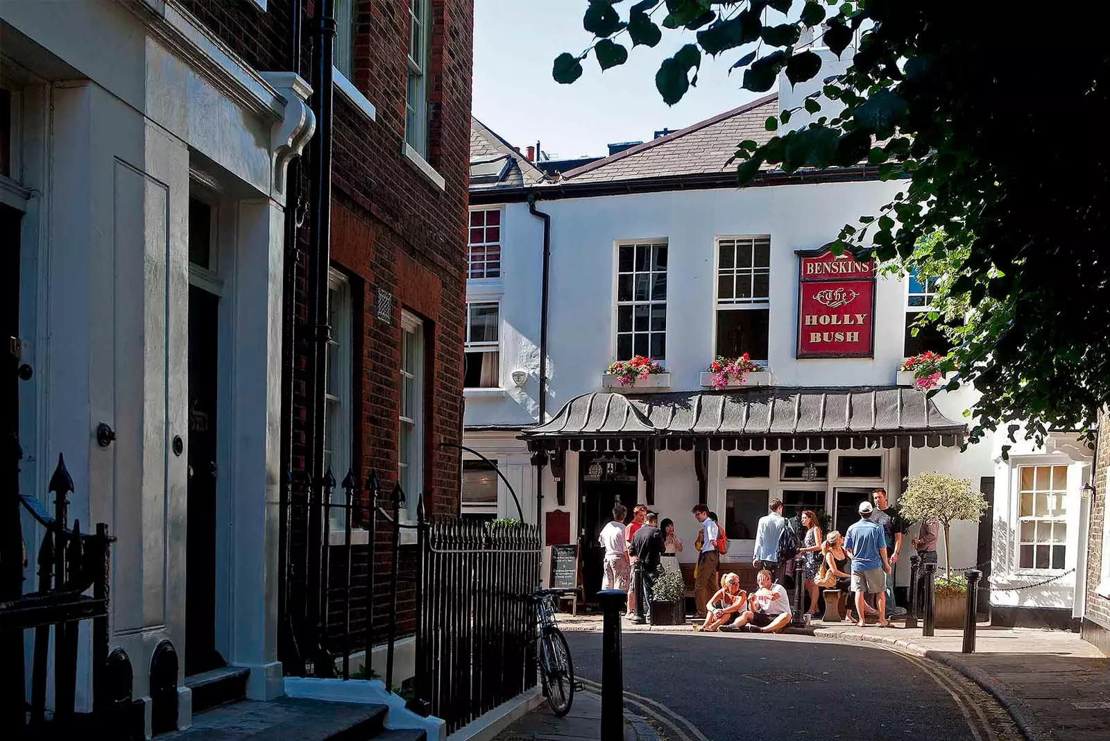 The Holly Bush one of the most iconic pubs in the area