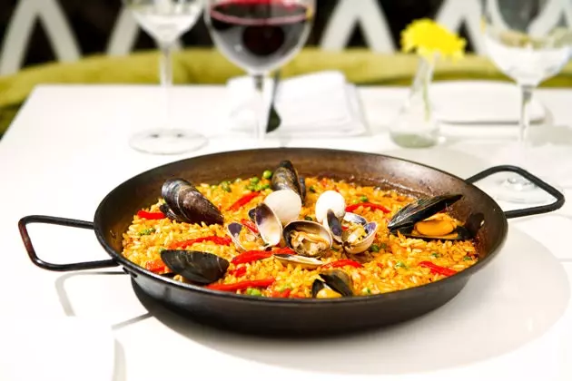 Dünya Paella Gününü qeyd edin