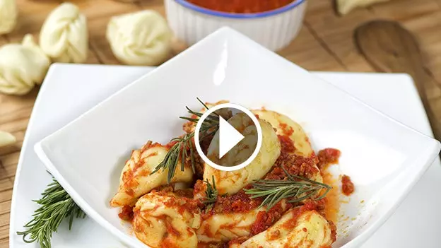 Готовим с Ренцо Санной из Trattoria Limbara: как приготовить фаршированные кулургионы