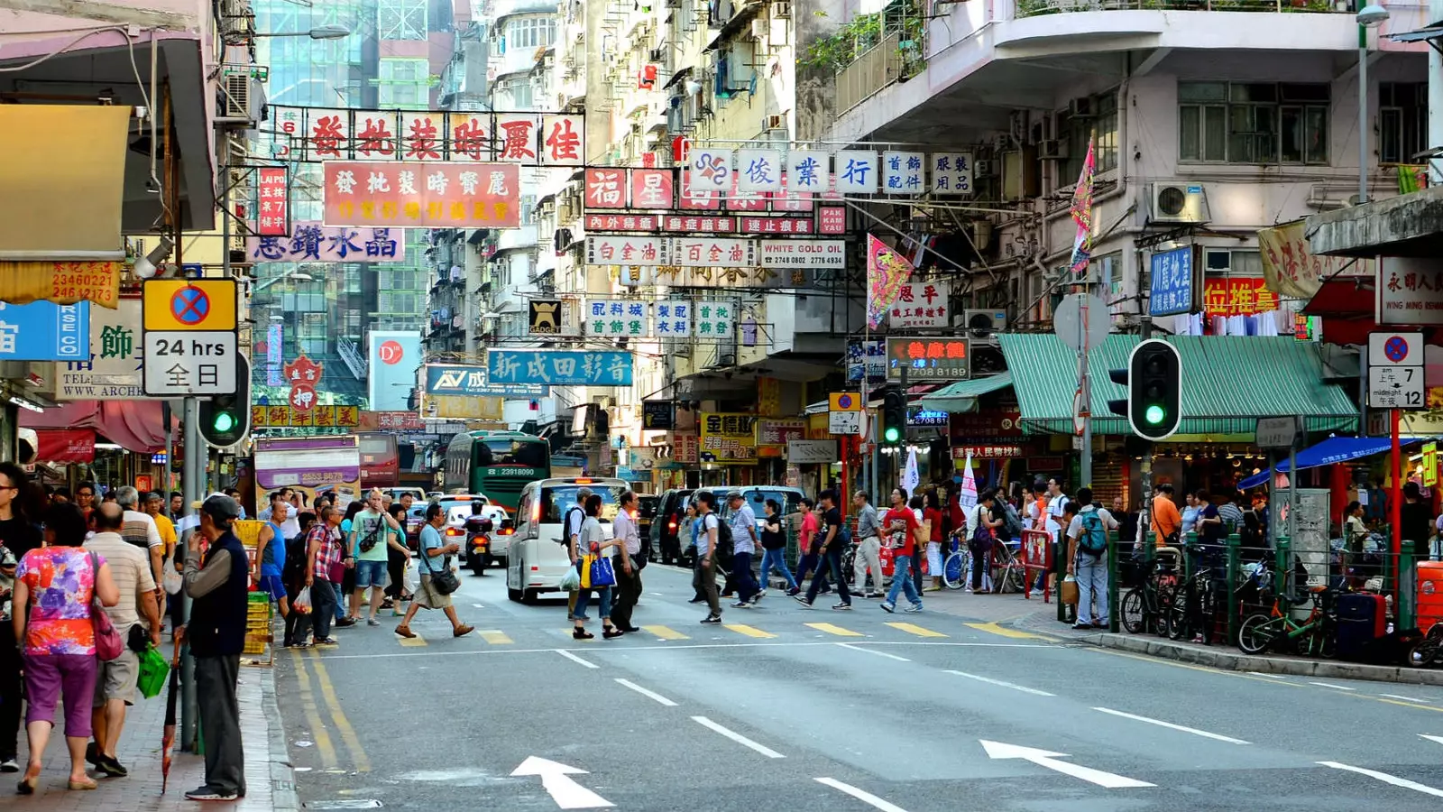 Hong Kong é vivida em suas ruas