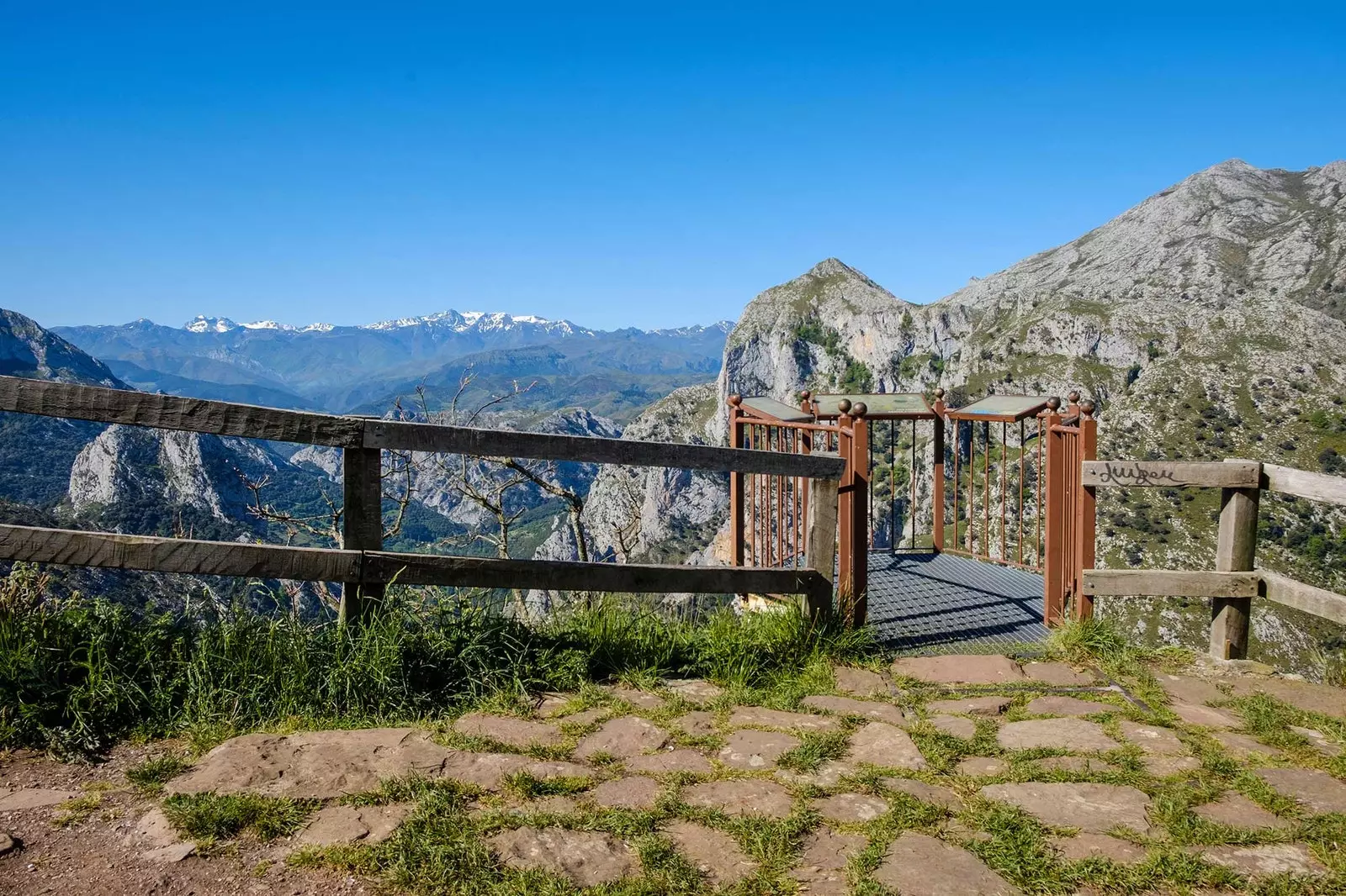 Viewpoint of Santa Catalina Cantabria