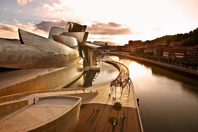 Frank Gehry-designed building turns 18