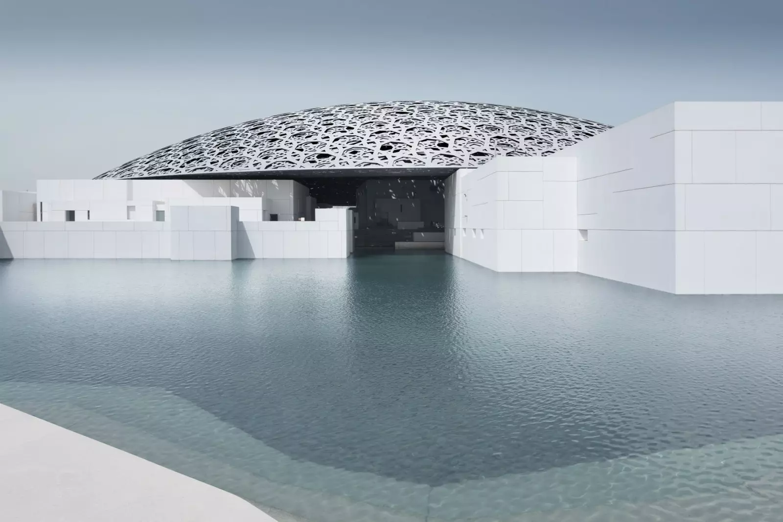 Il Louvre Abu Dhabi è l'unico arabo al mondo.