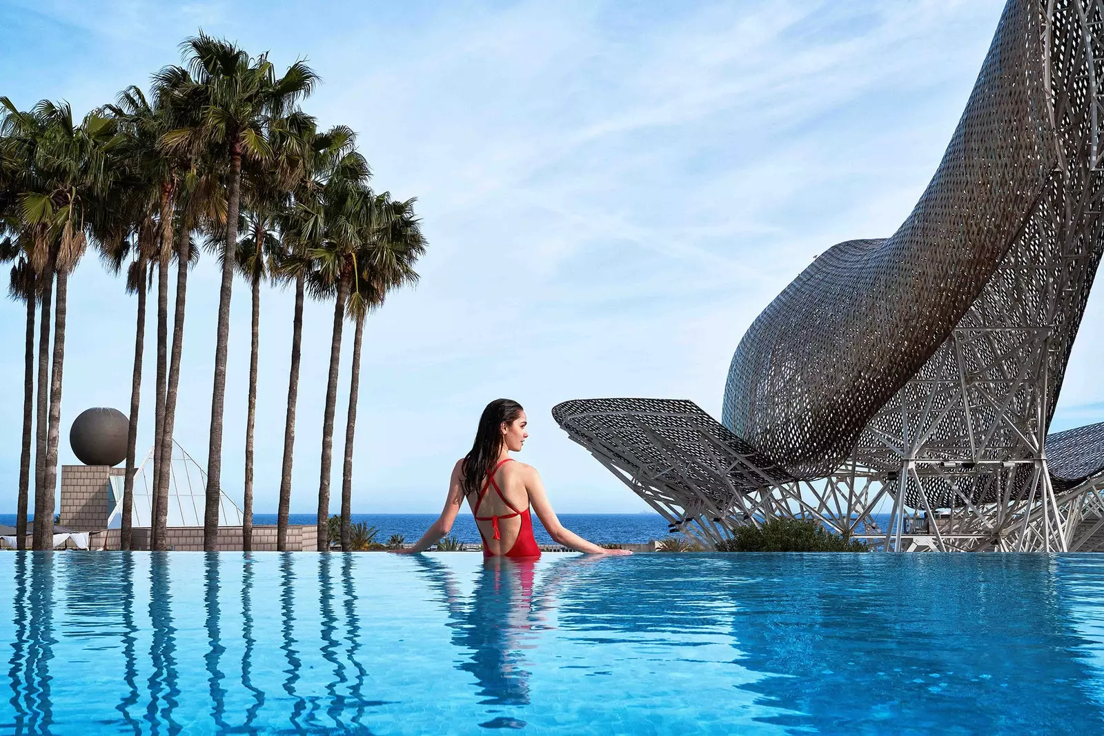 Vi har en ny pige i byen Hotel Arts Barcelona åbner 'infinity pool'