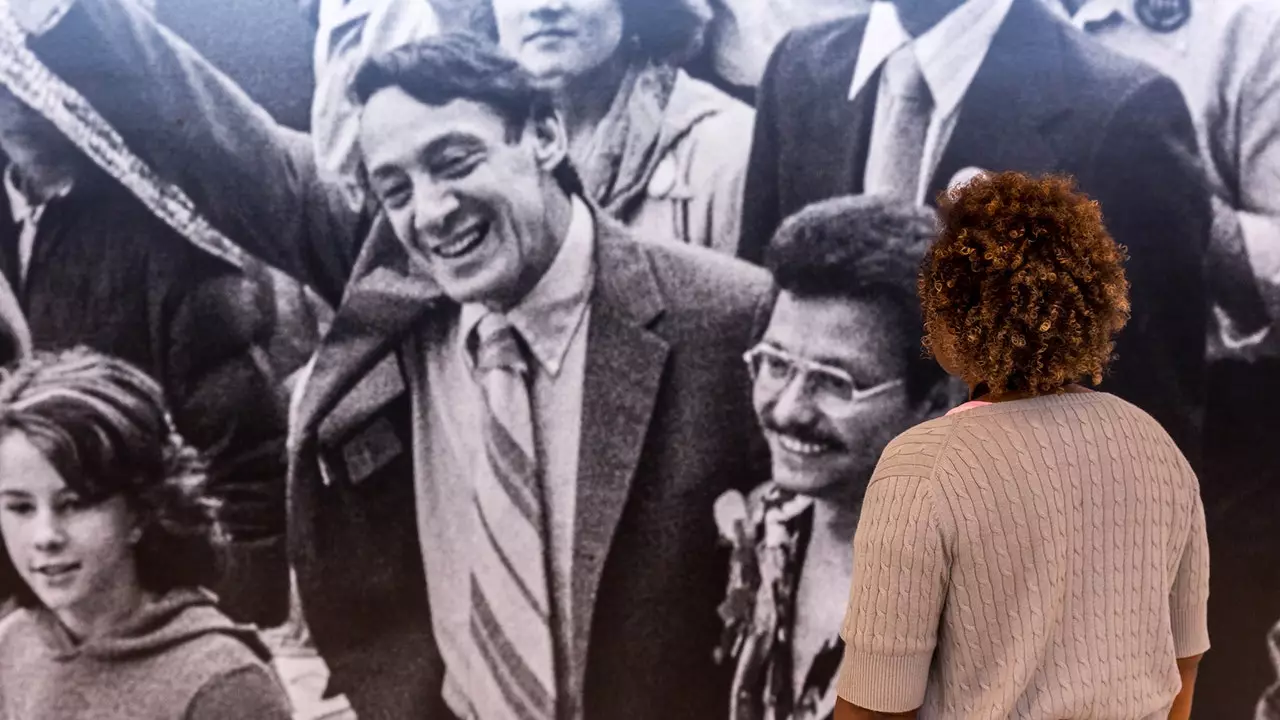 Lapangan Terbang Antarabangsa San Francisco membuka Terminal 1 Harvey Milk