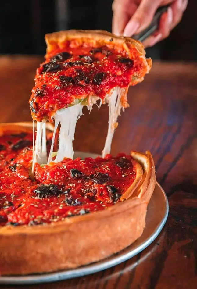 deep dish pizza od patxis pizze