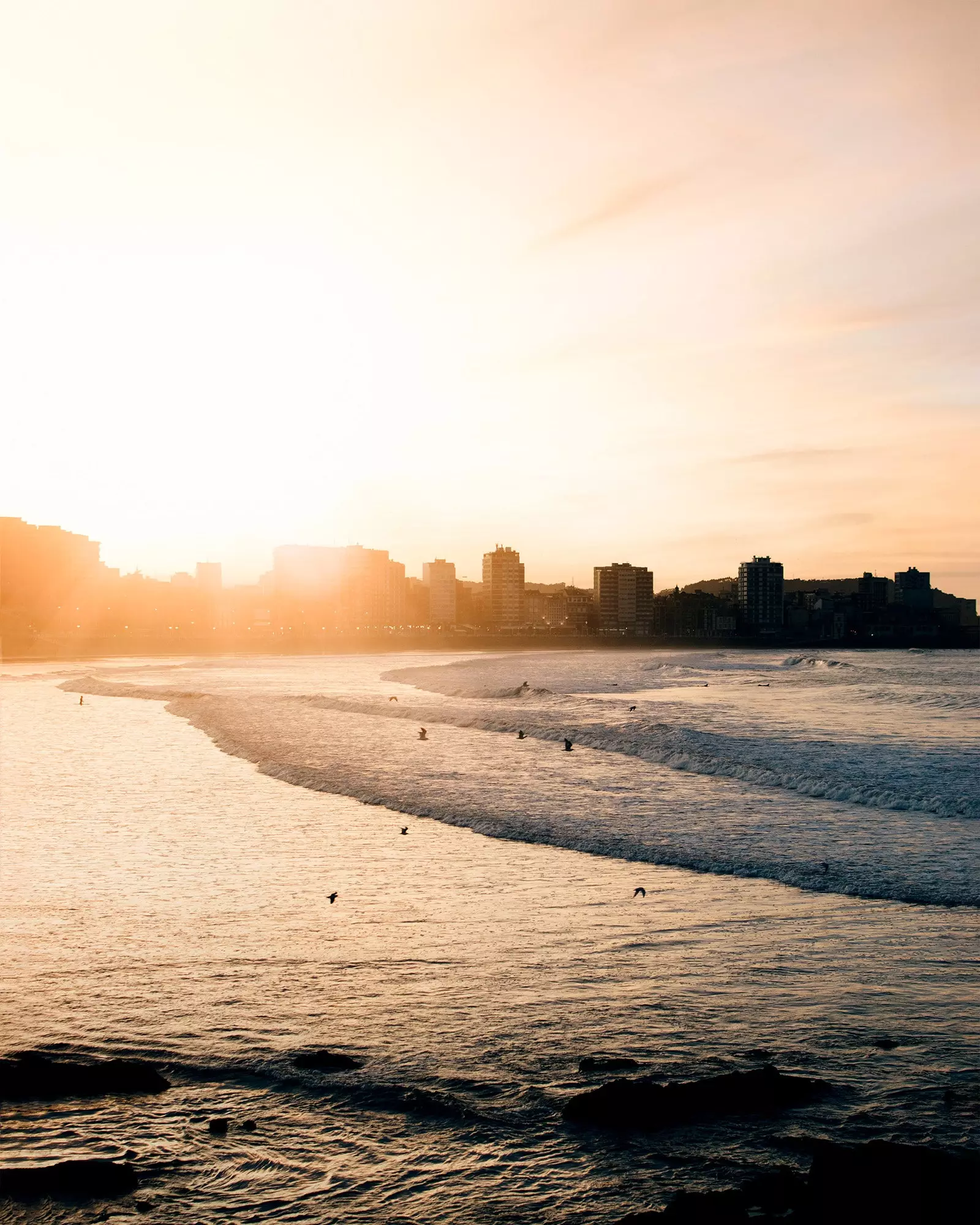 Gijón, dežela plamenov