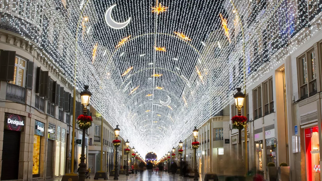 Malaga inaugurates its Christmas