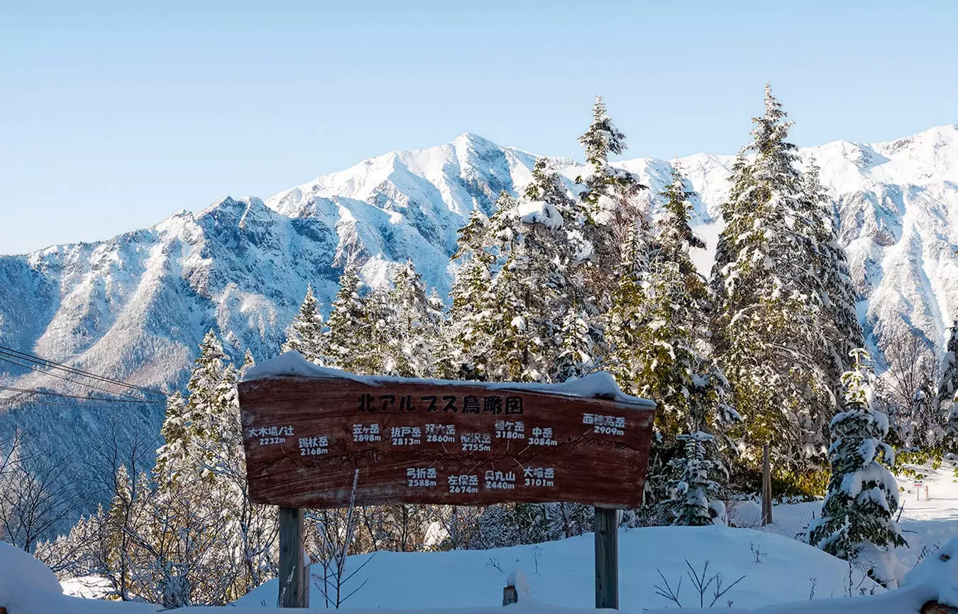 Takayama perjalanan ke tengah-tengah Pergunungan Alps Jepun