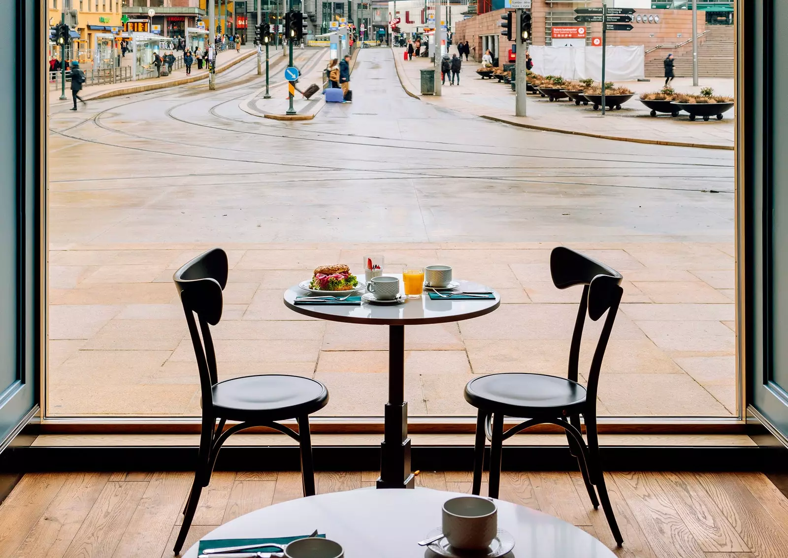 Café da manhã do hotel Amerikalinjen uma janela para o passado