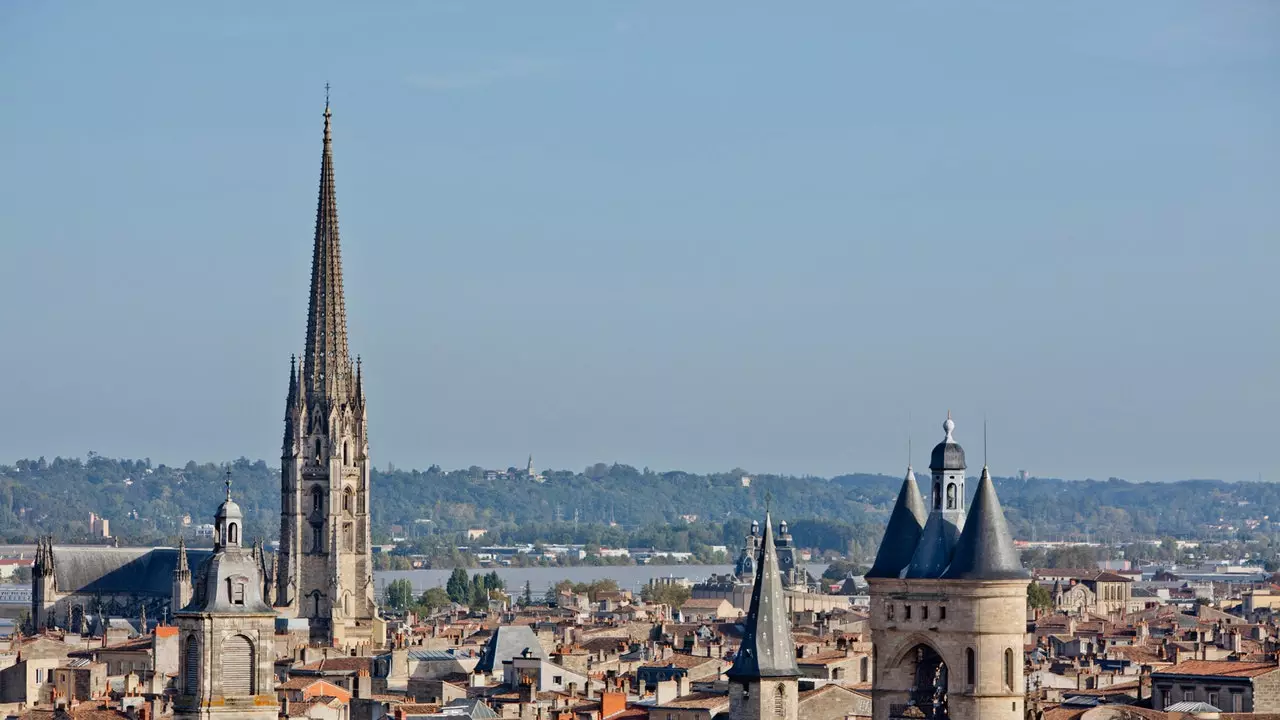 Dua jalan teratas di Bordeaux