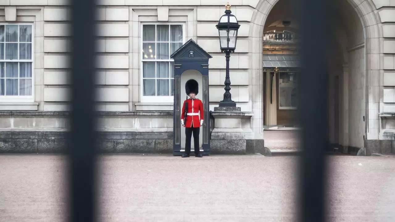 London, opið aftur fyrir spænska ferðamenn