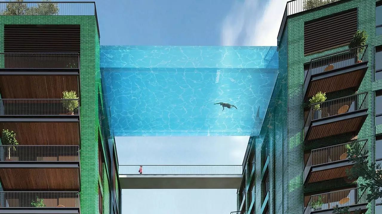 Sky Pool: peldošs baseins Londonas centrā