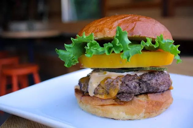 Pono Burger « Un burger cuisiné avec intégrité »