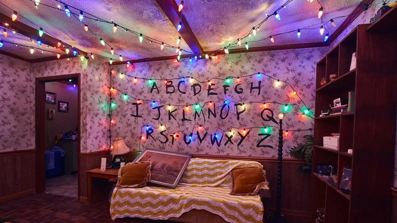 Deze Halloween 'Stranger Things' gaat zijn eigen huis van terreur in première