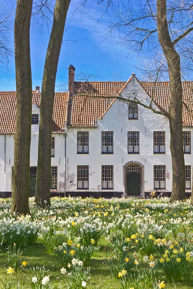 Un paradis de pace în Bruges mereu aglomerată