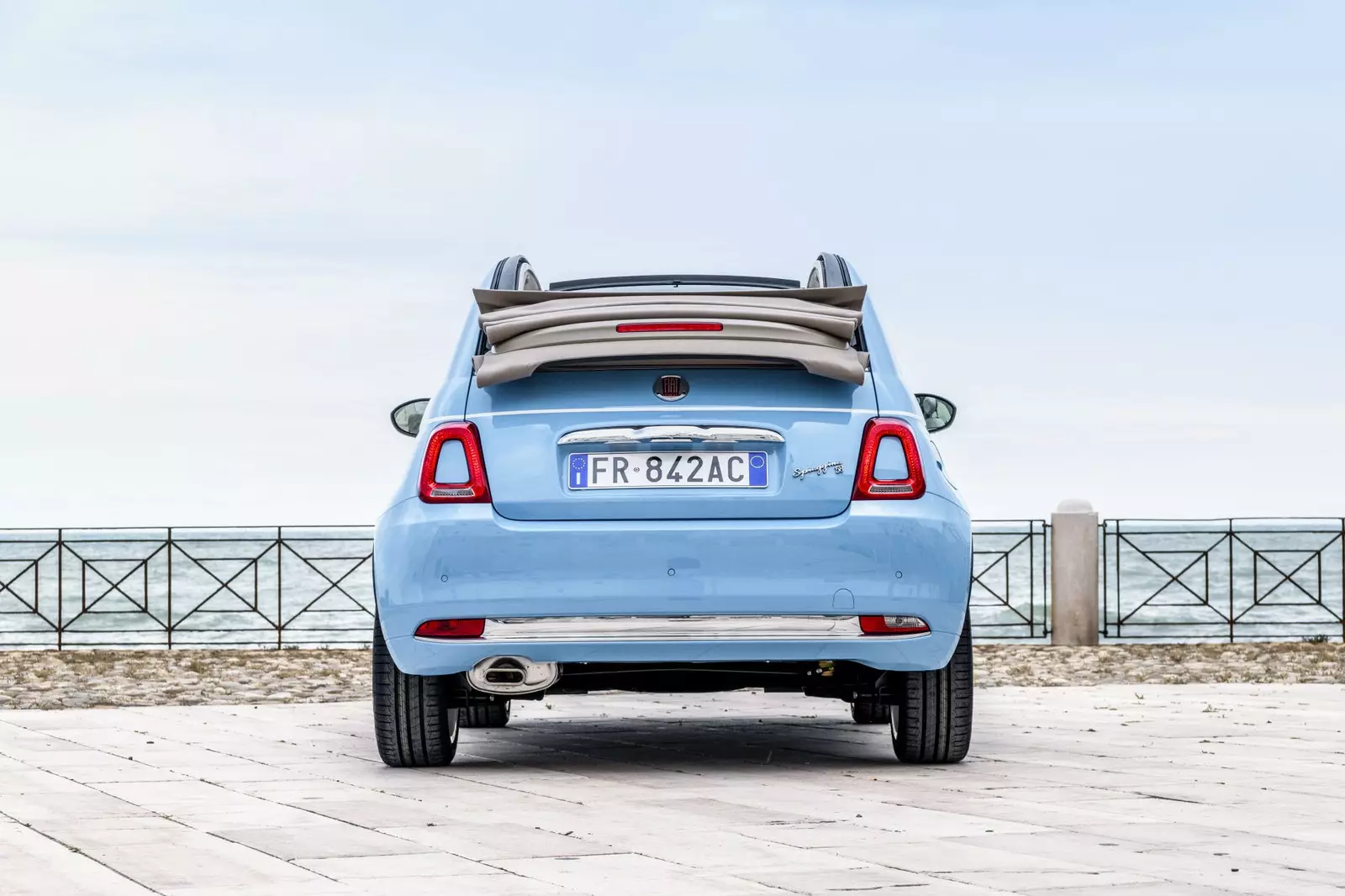 Fiat 500 Jolly Spiaggina-ի նոր հատուկ սահմանափակ թողարկումը ամենազվարճալի կաբրիոլետն է: