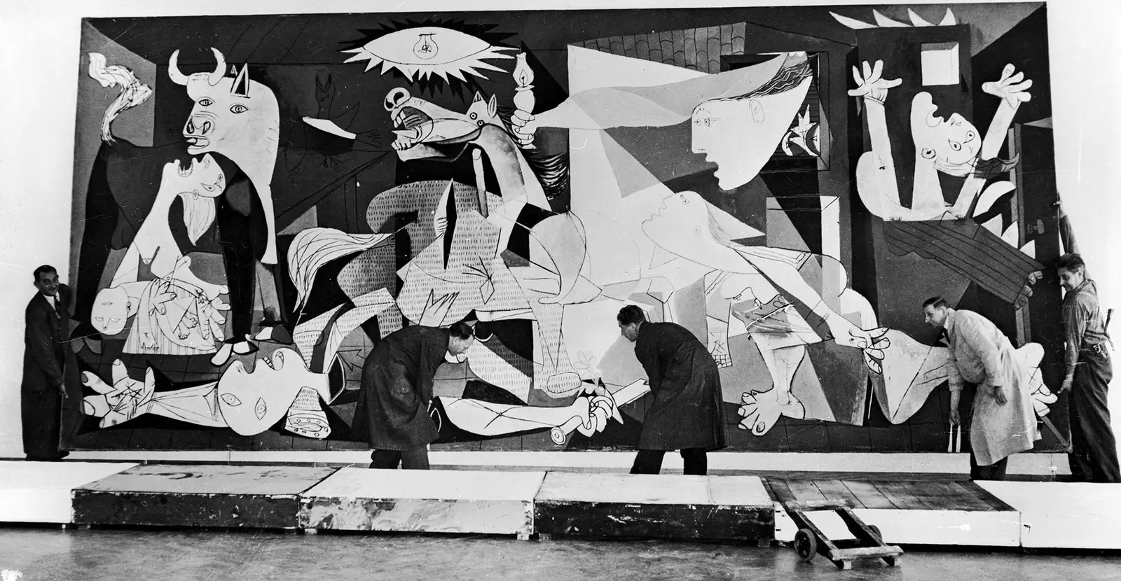 D'Guernica an enger vu senge Reesen