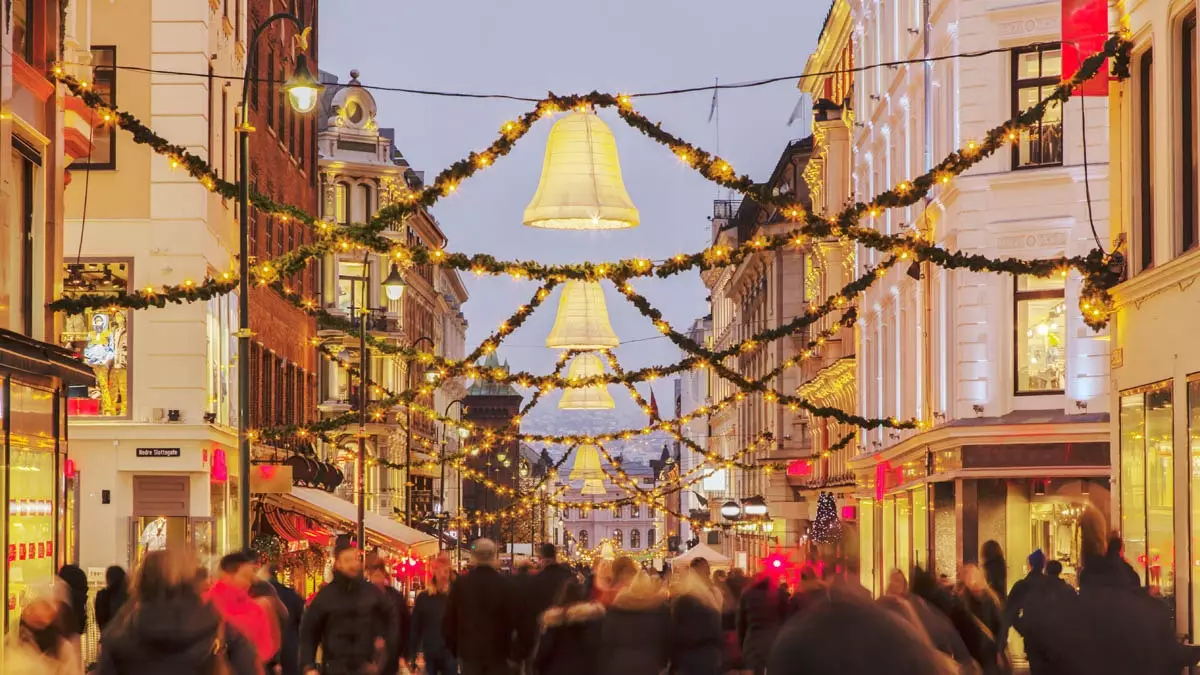 Flohmärkte, Mandelkuchen und lichterfüllte Bäume: Willkommen in Oslo zu Weihnachten