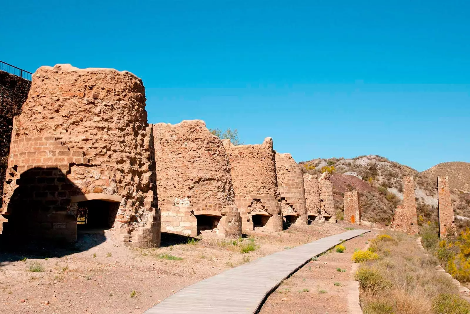 De eigenaardige calcineringsovens van Lucainena de las Torres