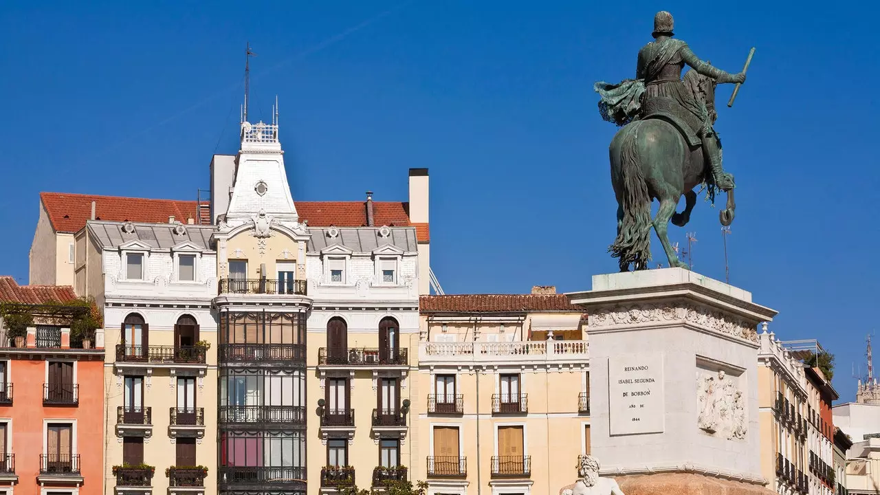 Há mais razões do que pensa para regressar à Plaza de Oriente