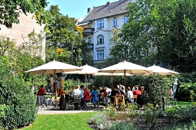 مقهى Wintergarten Im Literaturhaus