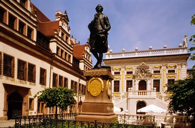 goethe Statue