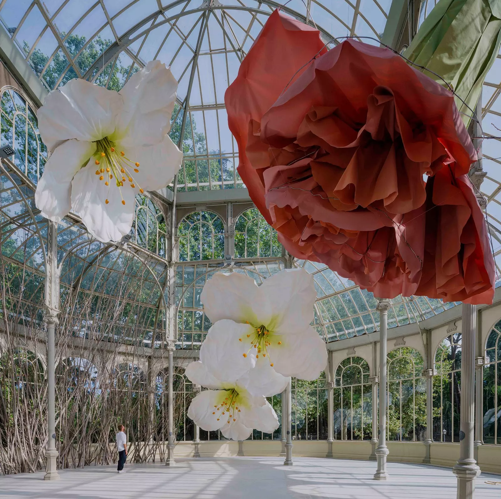 Pameran Petrit Halilaj Crystal Palace Retiro Madrid