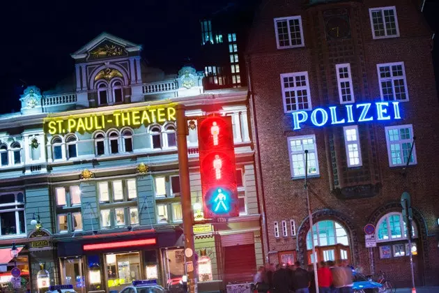 Hamburg sin i muzyka Beatlesów w Sankt Pauli