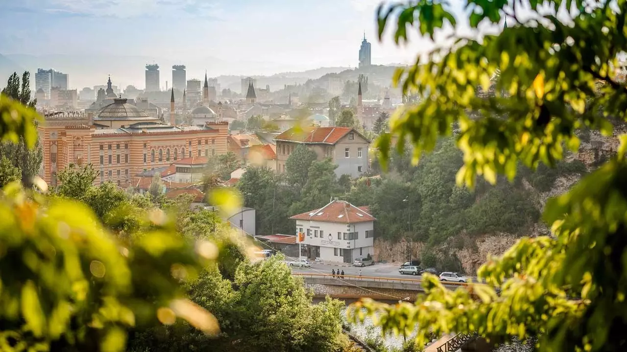 Sprievodca po Bosne a Hercegovine s... Reshadom Strikom